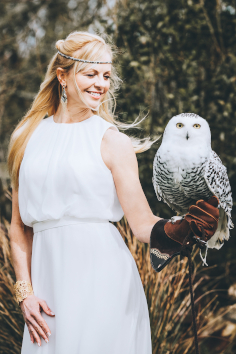 Feadon Farm Wildlife Centre - Bride and snowy owl