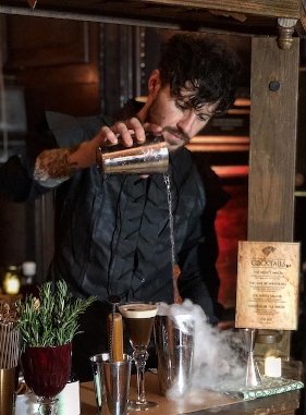 mixologist hire from kampaicocktails