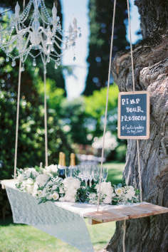 design ideas by One Fab Day for 'pimp your prosecco'. Photographer Darya Kamalova